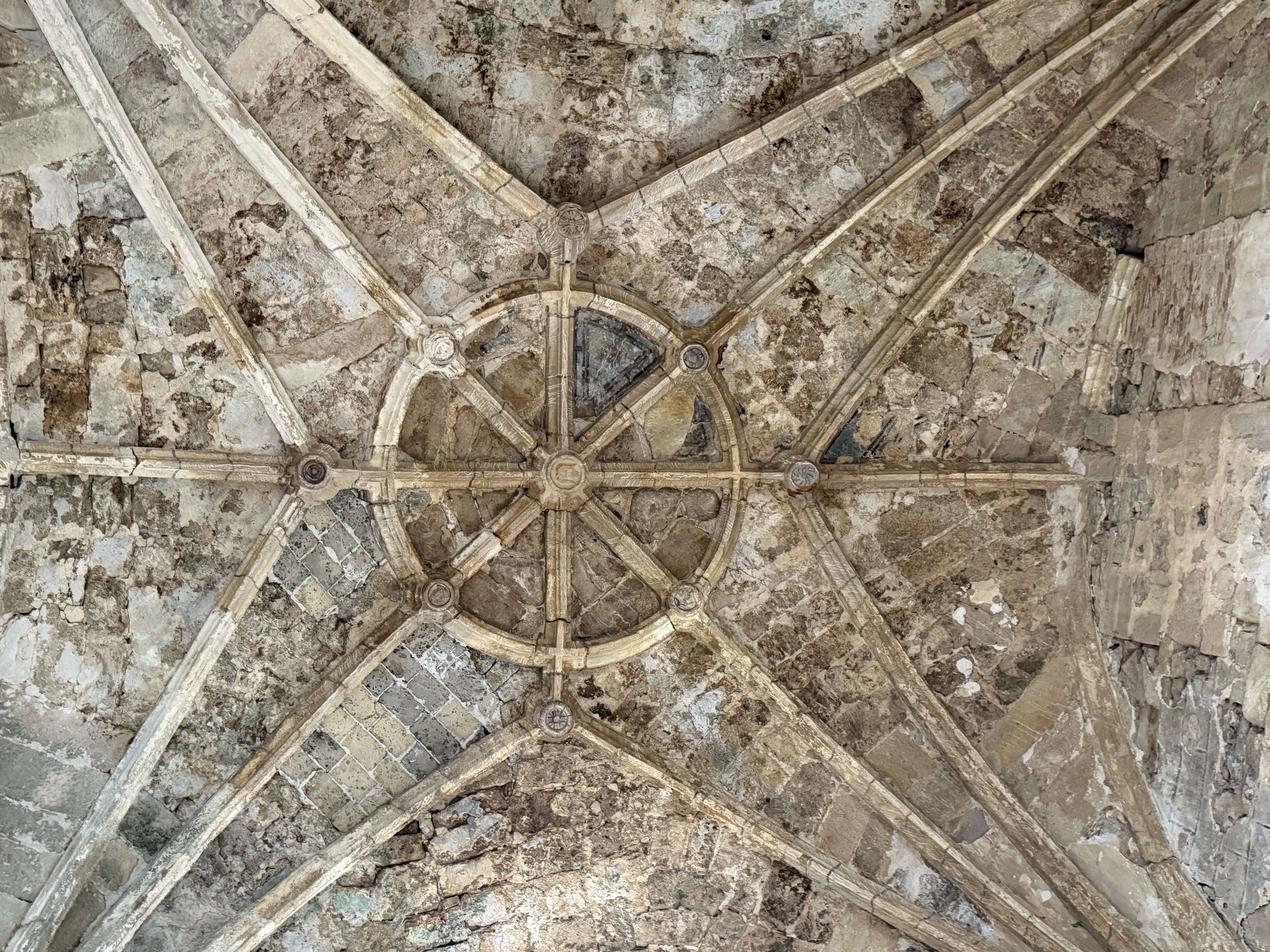 C&Uacute;PULA CON BOQUETE RESTAURADO